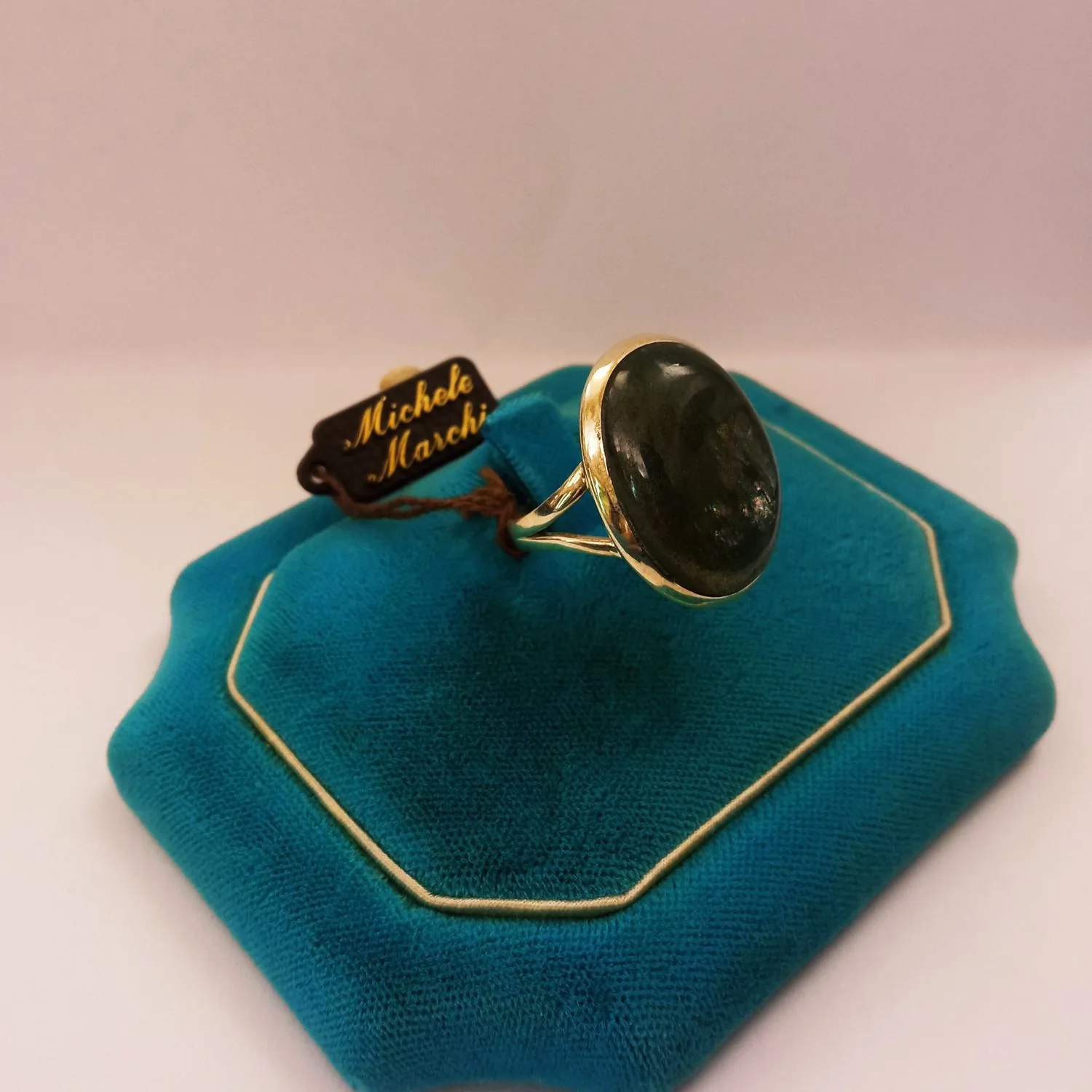 Anello con Labradorite Cabochon