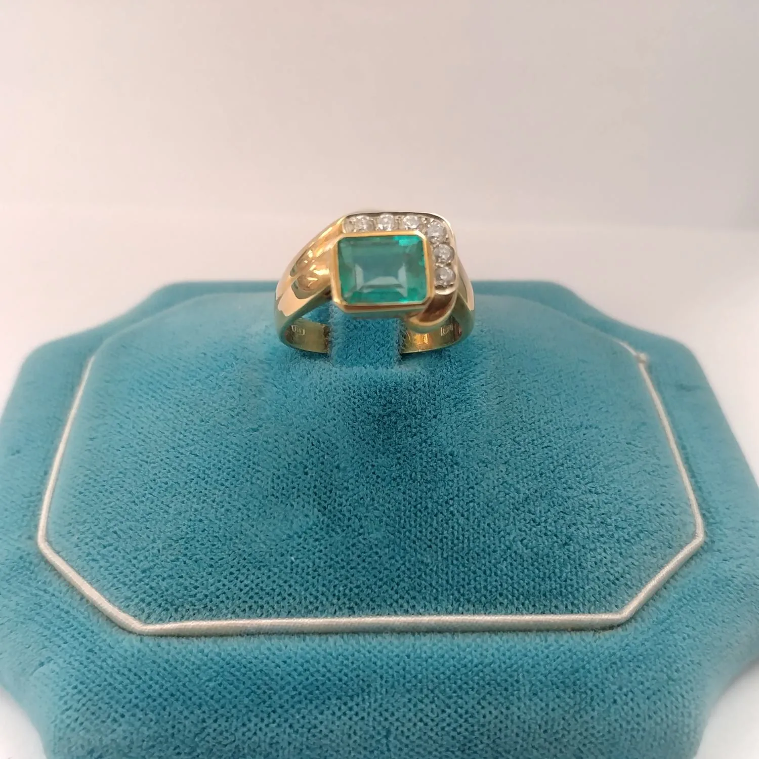 Anello Geometrie di Smeraldo