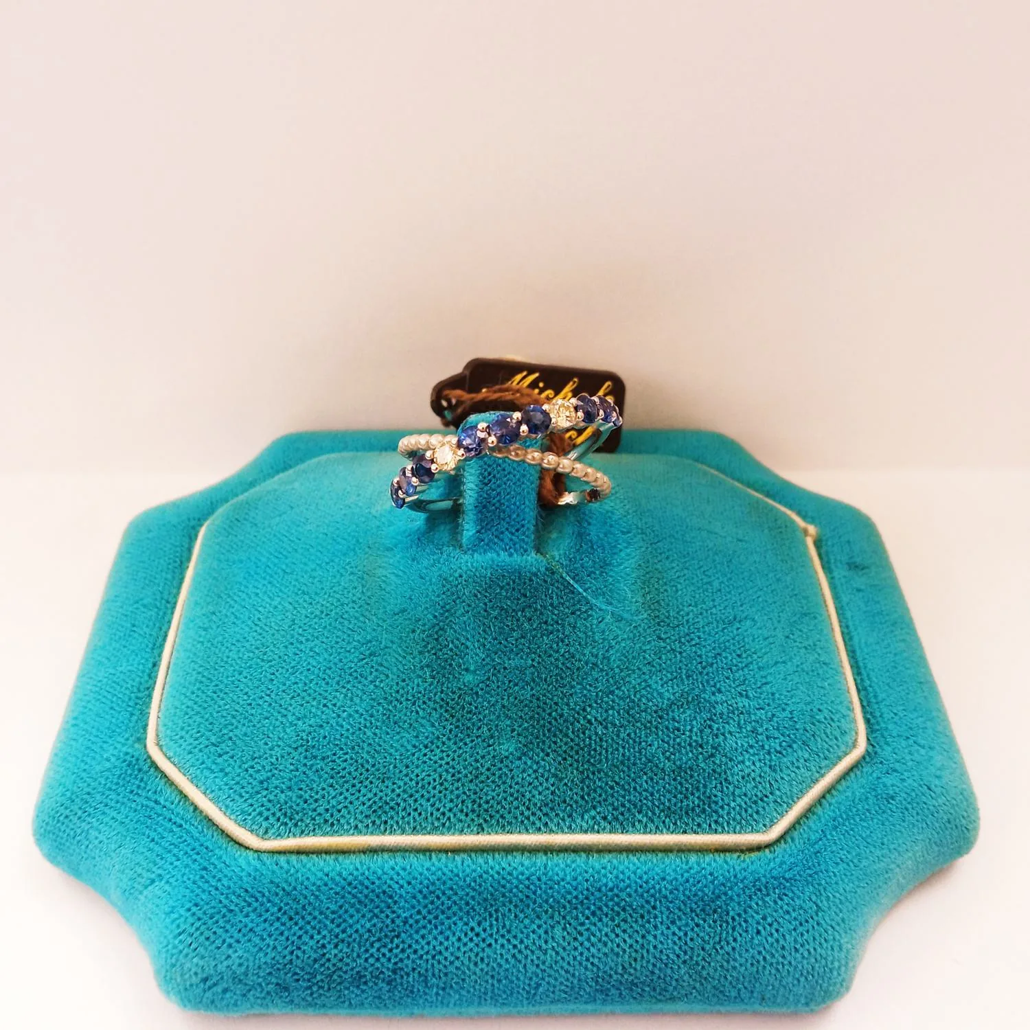 Anello-oro-18kt-e-pietre-preziose-01064-1