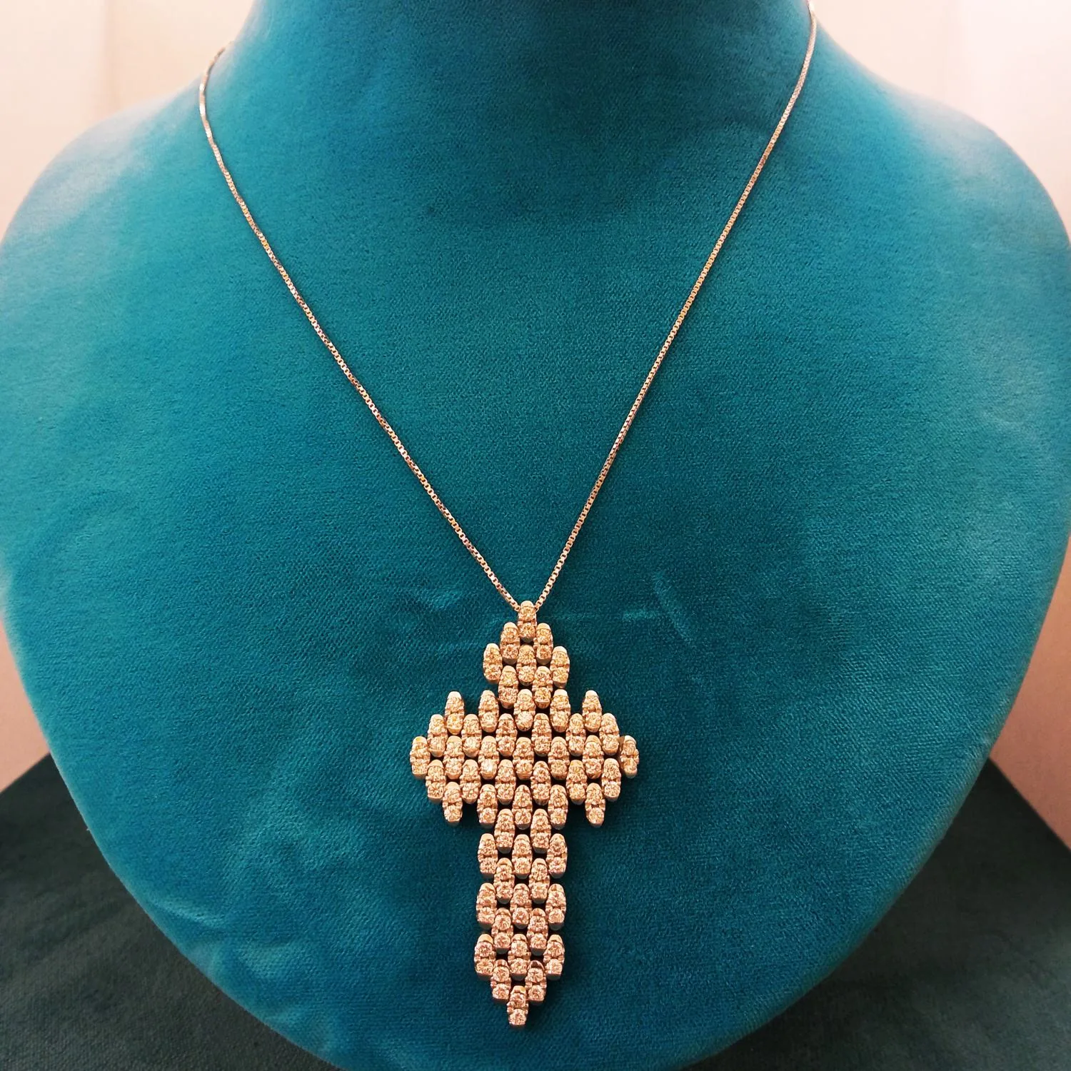 Collana Croce Semirigida con Diamanti