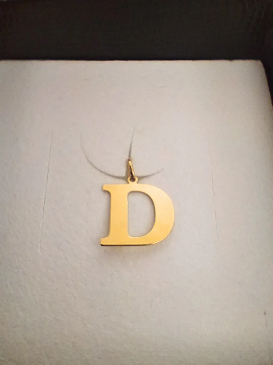 Ciondolo Lettera D